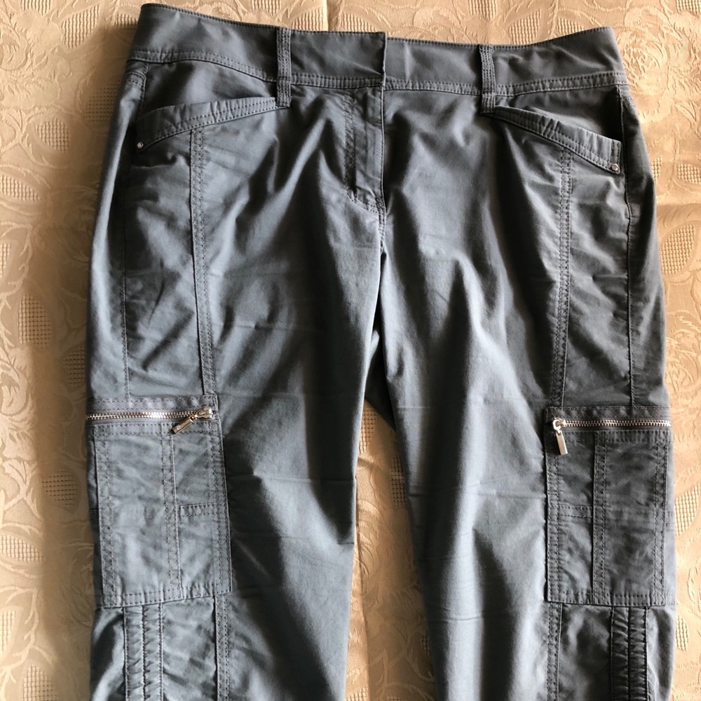 WHBM olive green crop leg pants